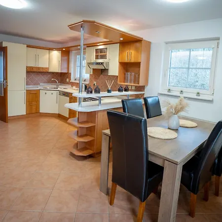 Guest house Real Ceska Skalice